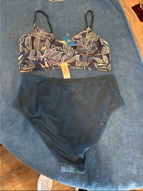High-Waist Two-Piece Swim Set in Navy and Cream